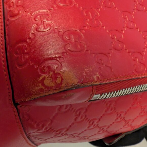 Authentic Red GUCCI Embossed Leather Backpack, Rare Red - Picture 5 of 8